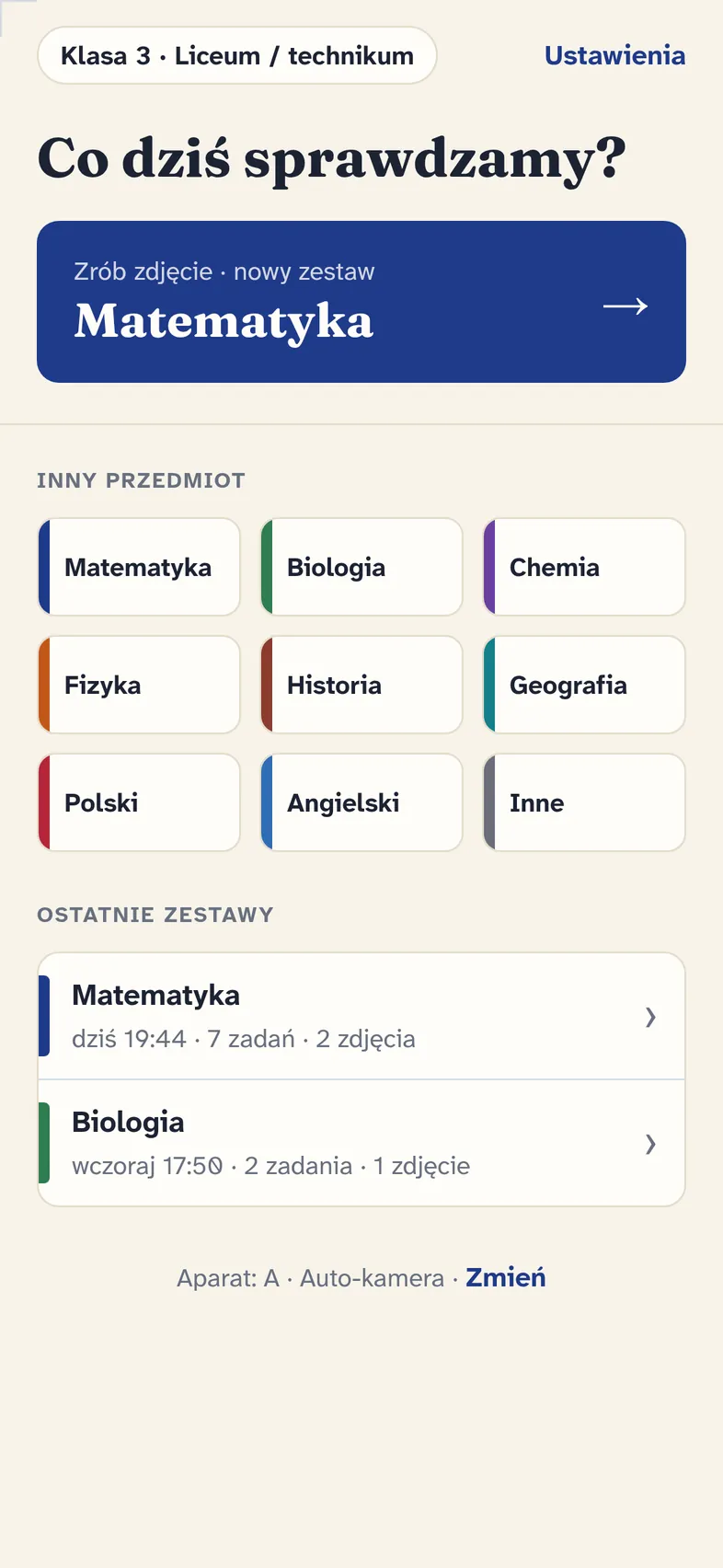 Ekran startowy: duży przycisk zdjęcia dla matematyki, lista przedmiotów i ostatnie zestawy.
